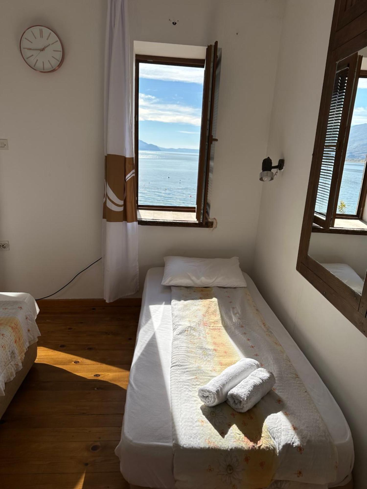 Savin Apartment Ohrid Ngoại thất bức ảnh